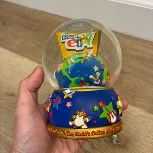 eBay 2003 Limited Edition Snow Globe #18/2000 Collectible World Theme